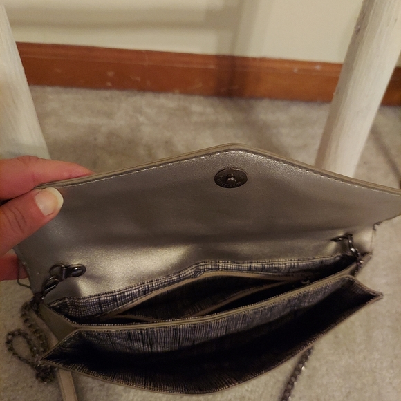 Studded Purse from Closet Candy Boutique - Picture 4 of 5